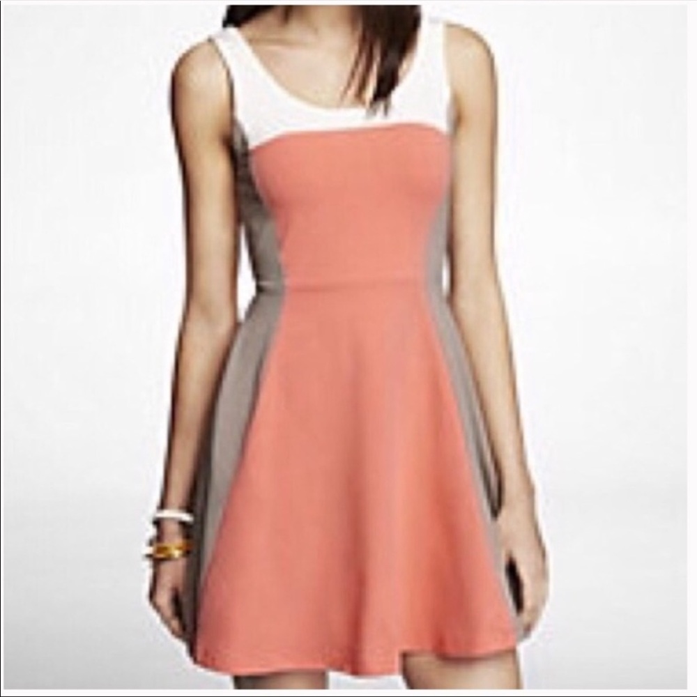 [EXPRESS] SKATER DRESS